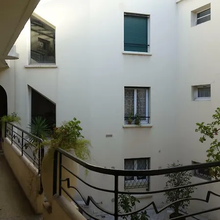 Apartment 45 Clemenceau By Welcome To *